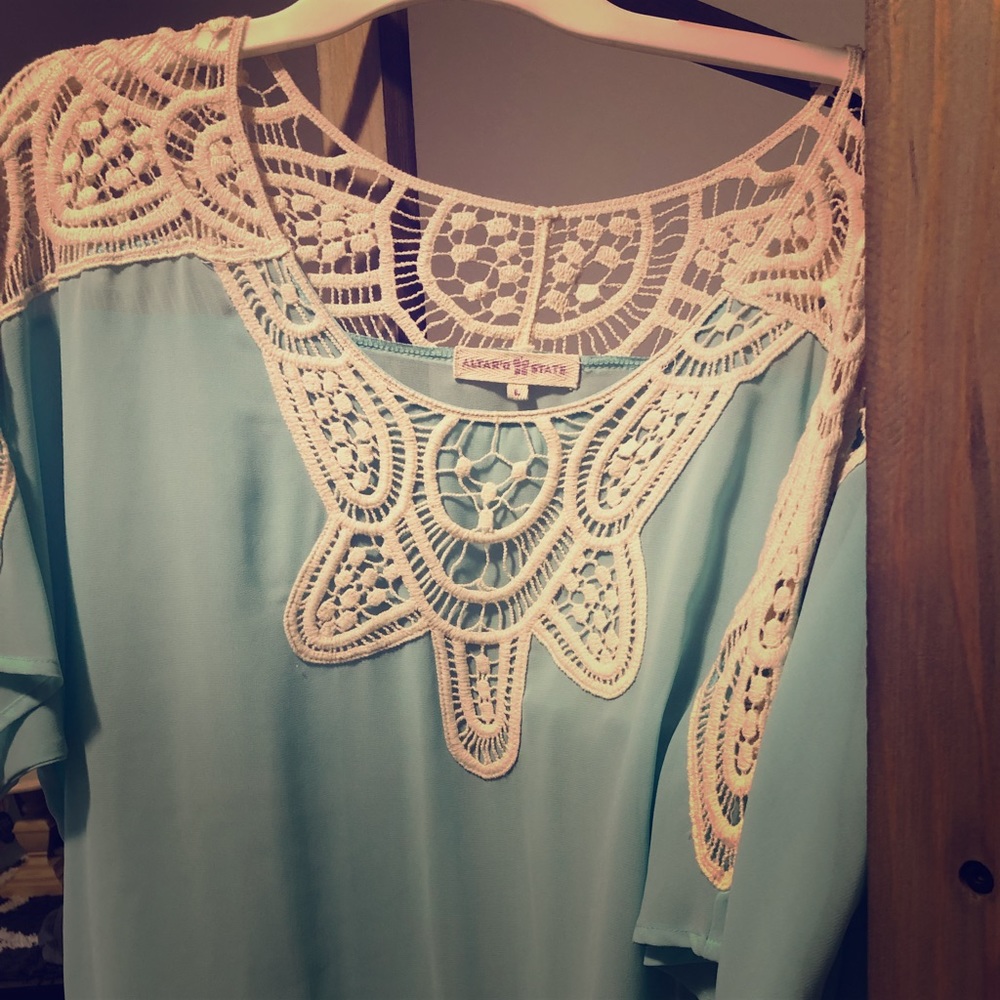 Alter’d State Ladies tops